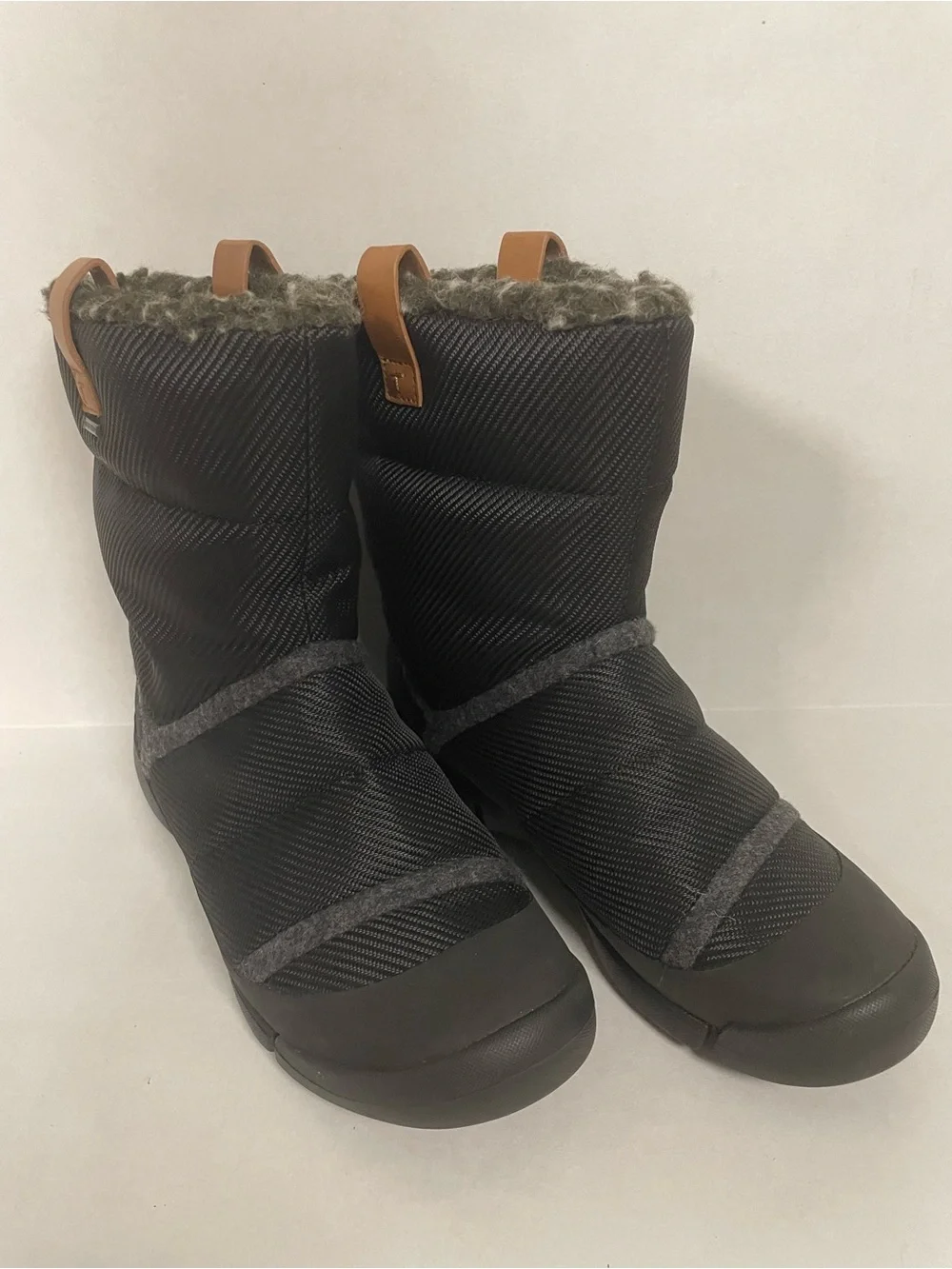 CLARKS | Tri Aspen GoreTex GTX Women's Black Winter Pull-On Fur-Lined Boots | 7
